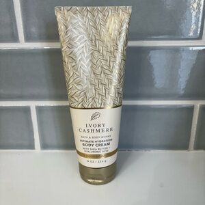 Bath & Body Works Ivory Cashmere Body Cream - 8 oz